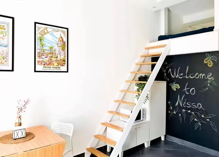 Apartment Charmant, Hyper Centre, A 3min Centre